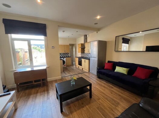 107 Derby Road