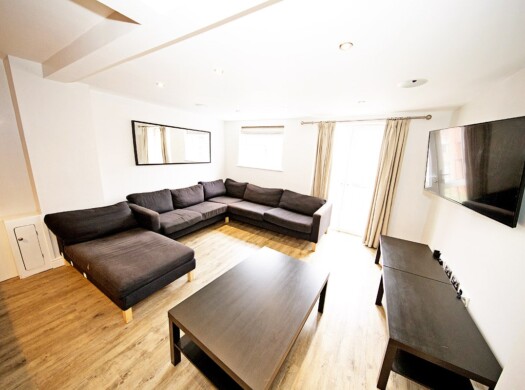111 Ashby Road Ground Floor