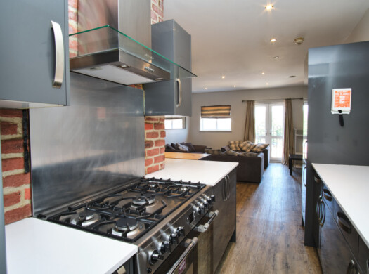 111 Ashby Road Top Floor