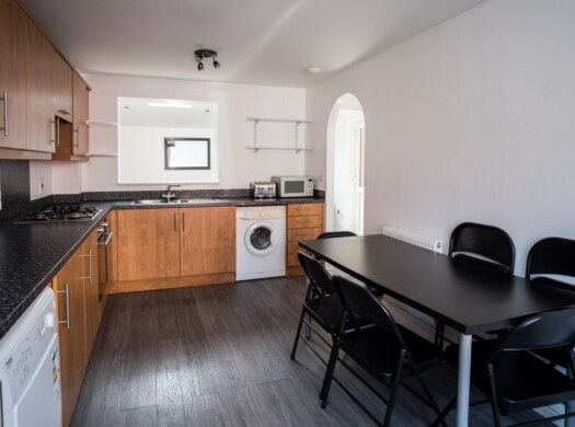 2 Goods Yard Close