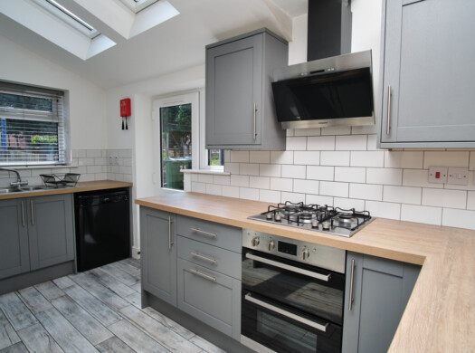 24 Paget Street