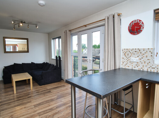 25 Barnsdale Close