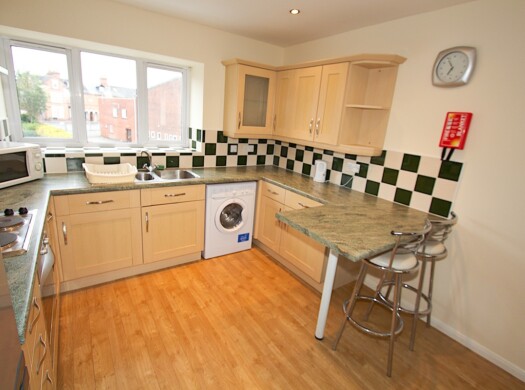 26 Barnsdale Close