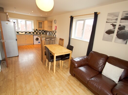 26 Barnsdale Close