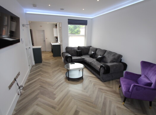 28 Royland Road