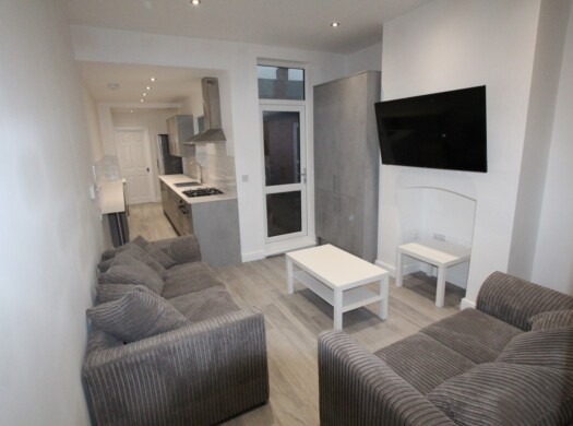 30 Paget Street