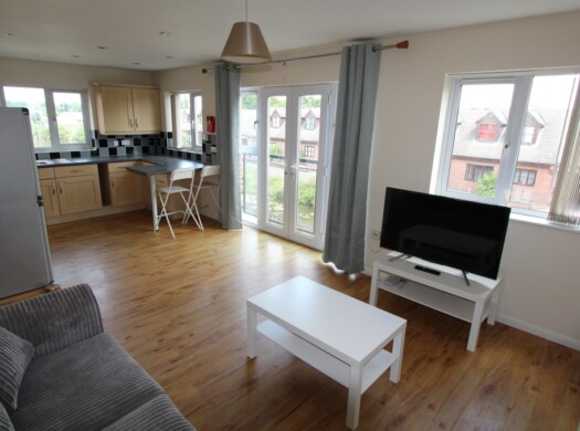 33 Barnsdale Close