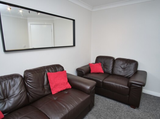 39 Kingfisher Way
