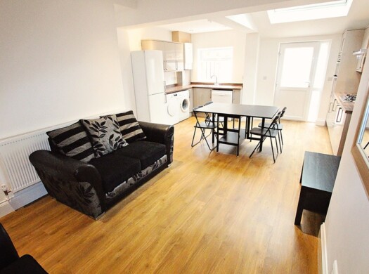 3 Chestnut Street