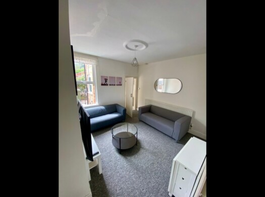 4 Oxford Street