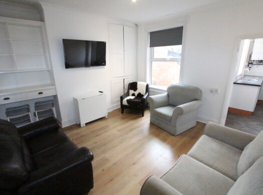 64 Toothill Road