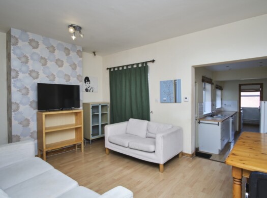 79 Meadow Lane