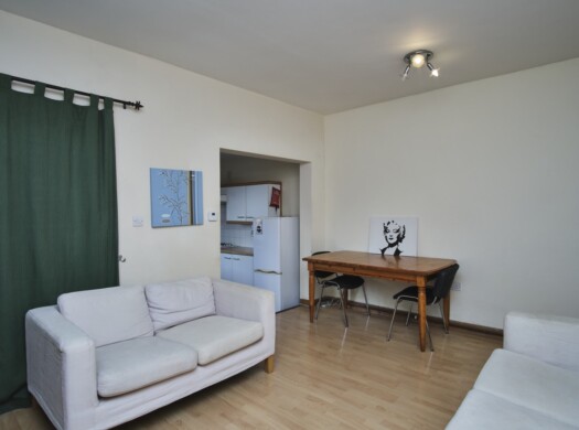 79 Meadow Lane