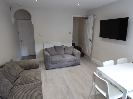 8 Curzon Street