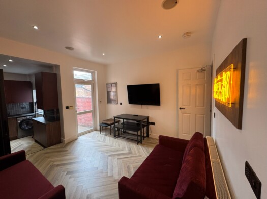 94 Paget Street
