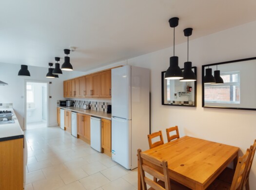98 Derby Road