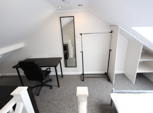 6 Curzon Street