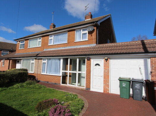 79 Holywell Drive