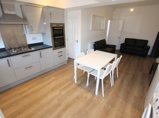 4 Chestnut Street