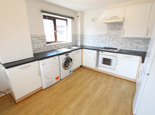 5 Tanni Grey House