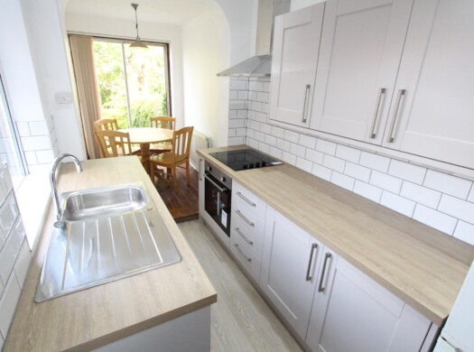 87 Paget Street