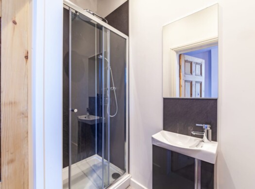 61 Forest Road Flat 1