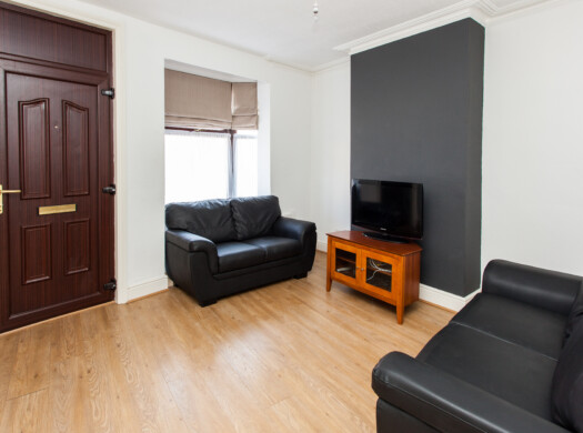 76 Ashby Road